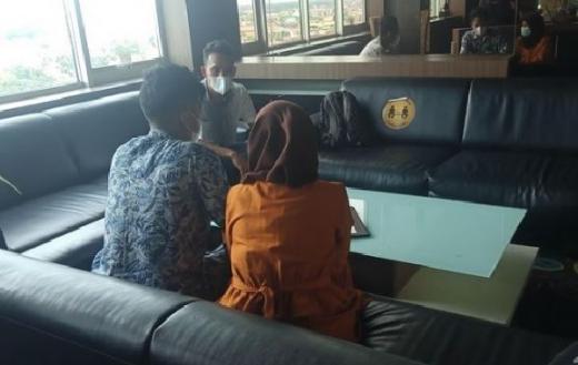 Ancam Korban Perkosaan, Dua Polisi di Riau Hanya Digeser Jabatan Bukan Dipecat