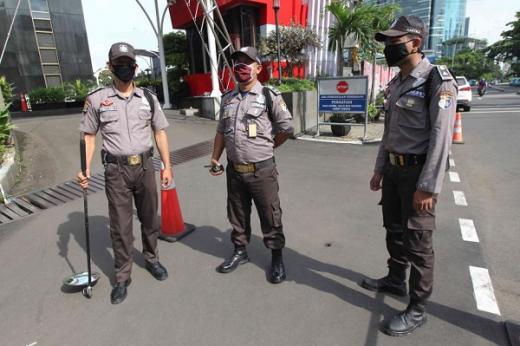 Polri Klaim Ubah Warna Seragam Satpam karena Keinginan Masyarakat