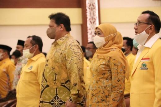 Hadir di Konsolidasi Golkar Jatim, Gubernur Khofifah: Dibawah Kepemimpinan Airlangga, Perekonomian Nasional Terbukti Andal dari Krisis