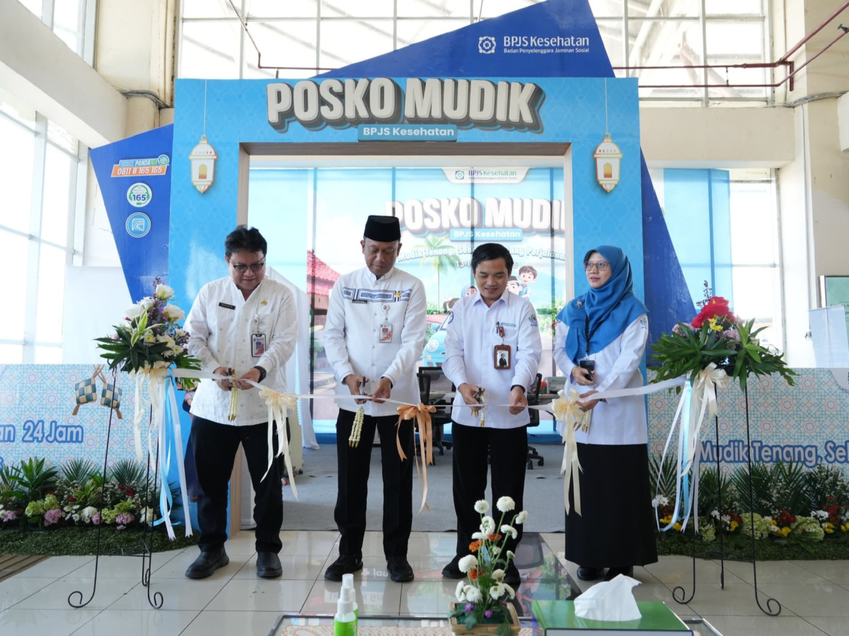 Wali Kota Jaktim Resmikan Posko Kesehatan Mudik BPJS di Terminal Pulo Gebang