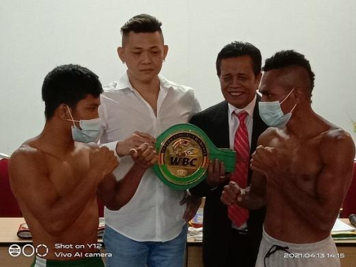 Perebutan Gelar Lowong WBC Internasional, Tibo Siap Pukul KO Petinju Filipina