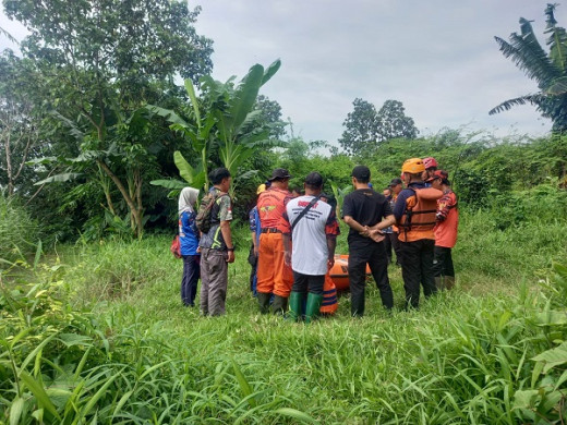 Penyakitnya Tak Kunjung Sembuh, Seorang Pria Nekat Menceburkan Diri ke Sungai Sambong Batang