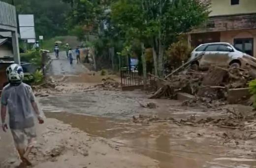 Banjir Bandang Landa Aceh Tengah, 11 Rumah Terendam Material Longsor