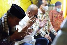 Awali Kunker di Kalbar, Ketua DPD RI Ziarah ke Makam Pendiri Kota Pontianak