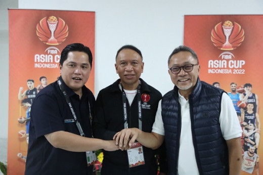 Menpora Amali Bersama Menteri BUMN dan Mendag Saksikan Perjuangan Timnas Basket Indonesia