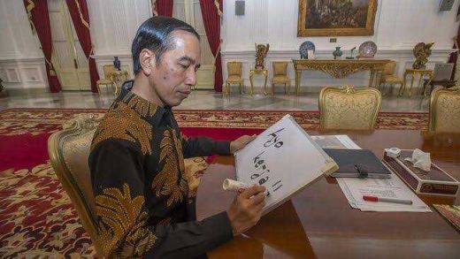 Buku-Buku Langka Koleksi Karya Seni Istana Kepresidenan dari Era Soekarno - Jokowi Bakal Dipamerkan