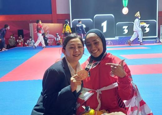 Tekuk Intan, Devina Dea Pertahankan Medali Emas