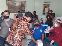 Gelar Vaksinasi di Malang, Ahmad Basarah Kembali Ingatkan Masyarakat untuk Taat Prokes