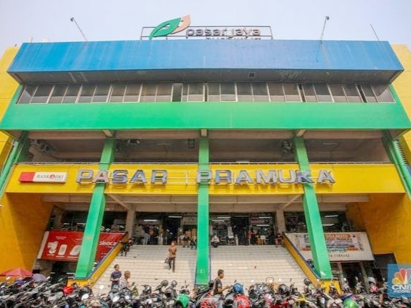 Gubernur DKI Diminta Segera Selesaikan Kisruh Sewa Kios Pasar Pramuka