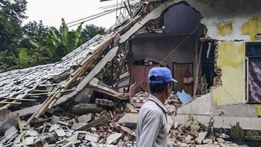 Tak Berpotensi Tsunami, Gempa 5,1 di Maluku Akibatkan Satu Warga Meninggal, Mall dan Masjid Rusak