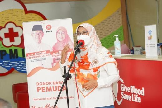 Hari Kesehatan Nasional, Netty: Wujudkan Kemandirian Industri Farmasi Sesuai Inpres No 6/2016