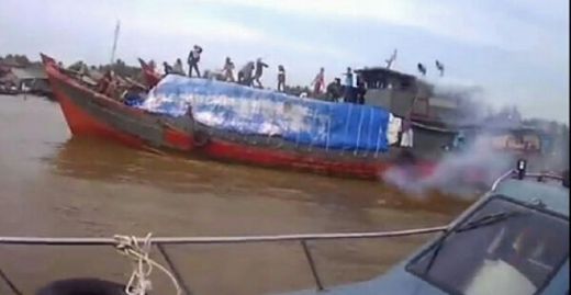 Diserang Penyelundup di Sungai Asahan, Kapal Patroli Bea Cukai Terbakar dan 4 Petugas Terluka