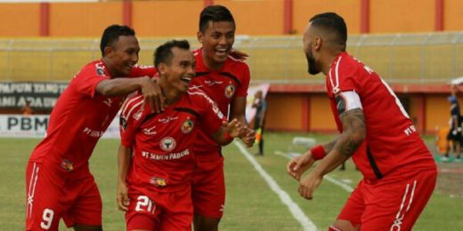 Piala Presiden, Semen Padang Pesta Gol ke Gawang PSCS Cilacap