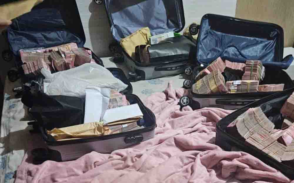 Geledah Rumah di Ciputat, KPK Angkut Bukti Suap Pejabat Bea Cukai Rp 5 Miliar