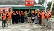 Giliran Riau Ojek Online Dapat Bantuan Sembako Group Facebook Pekanbaru Kota Bertuah