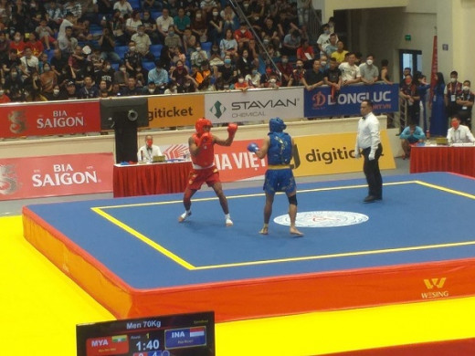 Pertempuran Besar Indonesia Lawan Vietnam di Arena Wushu Cau Giay Gymnasium