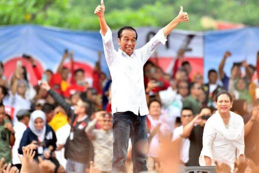 Jokowi Ajak Masyarakat Jadi Relawan Covid, Netizen: Ayo Para Cebong, Jangan Mau Jadi Komisaris Aja!