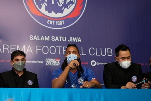 Carlos Fortes Mengaku tak Banyak Mengetahui Sepakbola Indonesia