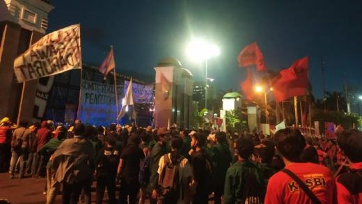 Polisi Amankan Sejumlah Orang yang Hendak Rusuh Saat Demo di Depan DPR