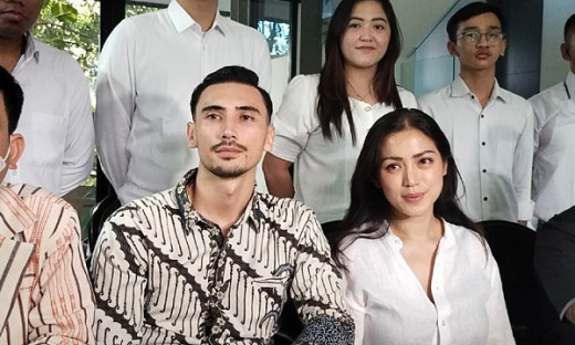 Jessica Iskandar Minta 11 Mobil Dikembalikan, Vincent Verhaag Buka Pintu Damai untuk Steven
