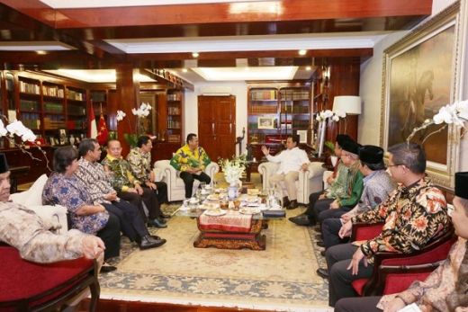 Bamsoet: Kata Pak Prabowo, Bersatu Itu Keren