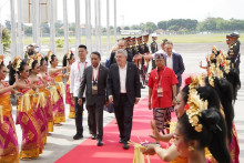 Menpora Amali Sambut Kedatangan Presiden IOC di Bali