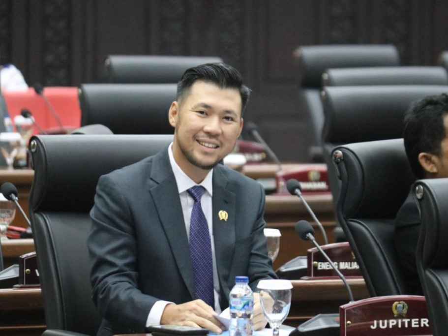 ‎Politisi Nasdem Jupiter Dorong Karyawan Transjakarta Korban Pelecehan Lapor Polisi