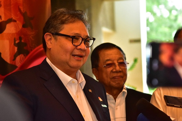 Maklum Pengurangan Nomor, Airlangga Hartarto Targetkan Minimal Tiga Emas