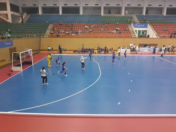Timnas Hockey Indoor Putri Indonesia Kalahkan Singapura