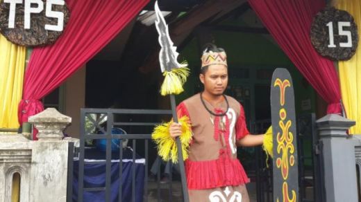 Nyoblos di Kota Batu Malang Ini Serasa di Papua Lho...