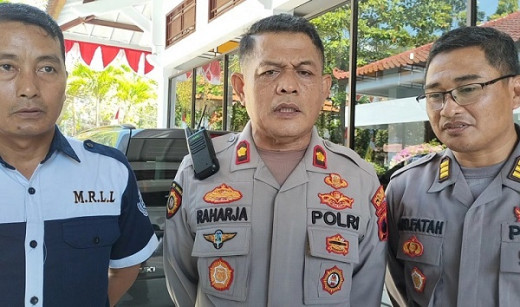 Bahaya Parkir di Exit Tol Kandeman, Polres Batang Siap Tegur dan Tilang Supir Truk