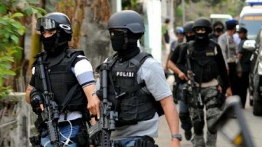 Akibat Baku Tembak Densus dan Teroris, Surabaya Kembali Mencekam, 1 Orang Tewas Mengenaskan
