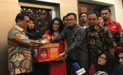 Jokowi Akhirnya Kabulkan Amnesti untuk Baiq Nuril