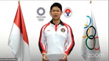 Era Baru Olahraga Indonesia, Terobosan Okto Menembus Dunia