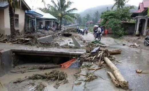 138 Rumah Rusak dan Porak Poranda Diterjang Banjir Bandang di Solok Sumbar