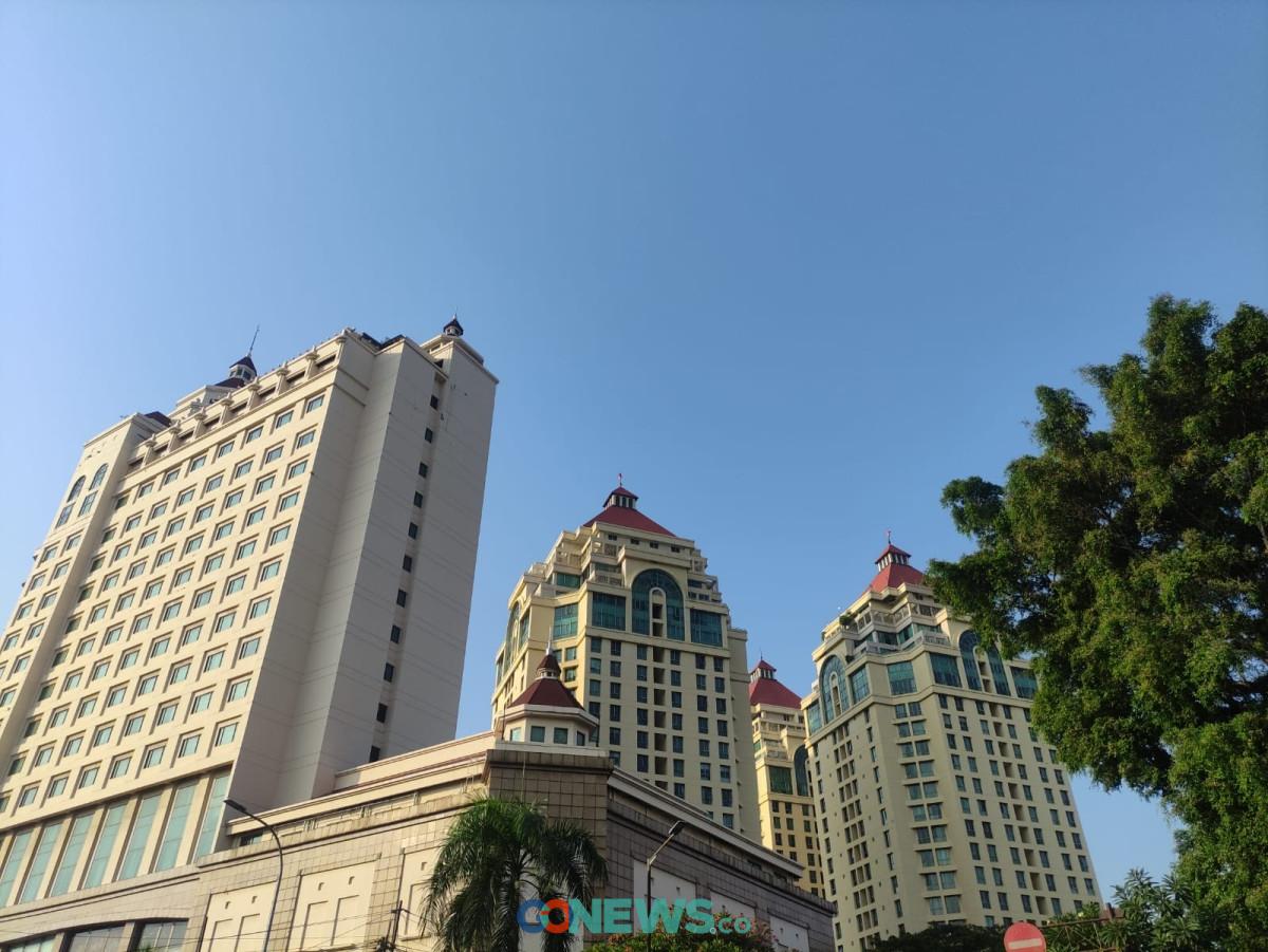 Langit Jakarta Cerah Pagi Ini