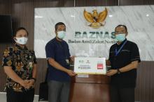Bisnis Indonesia Salurkan Zakat Profesi Karyawannya ke BAZNAS