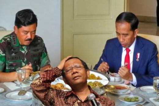 Jadi Kesayangan Jokowi, Hadi Tjahjanto Bisa Depak Mahfud dari Kursi Menko Polhukam