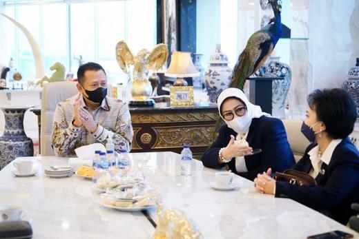 Ketua MPR RI Dorong Kemendagri Kaji Aturan Pernikahan di Masa PPKM