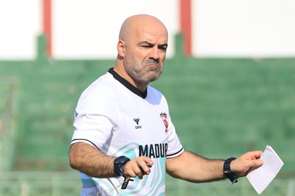 Debut Bersama Madura United FC, Paulo Meneses Bertekad Bawa Kemenangan