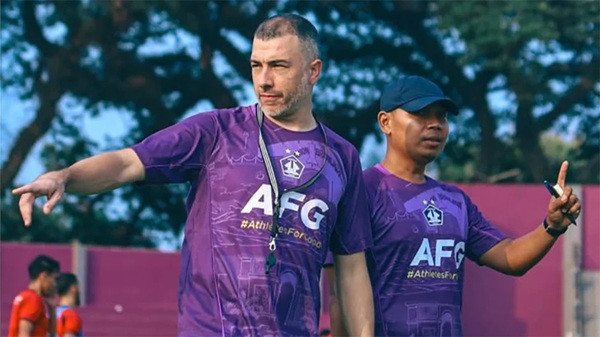 Persik Terus Matangkan Strategi Hadapi Persib Bandung