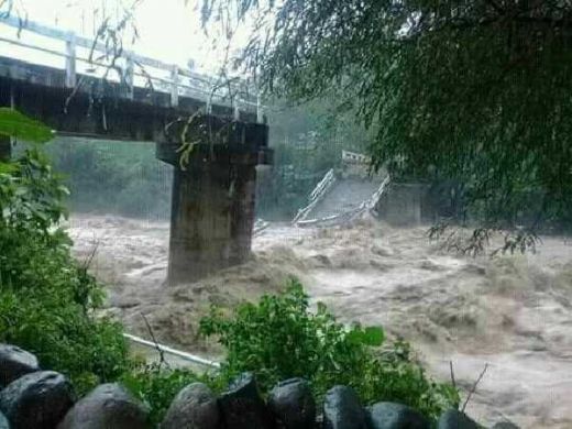 Meski Tak Ada Korban Jiwa, Banjir di Pekalongan Akibatkan Dua Jembatan Putus