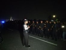 Puluhan Brimob Dikerahkan Amankan Tawuran di Jembatan Siak IV Pekanbaru