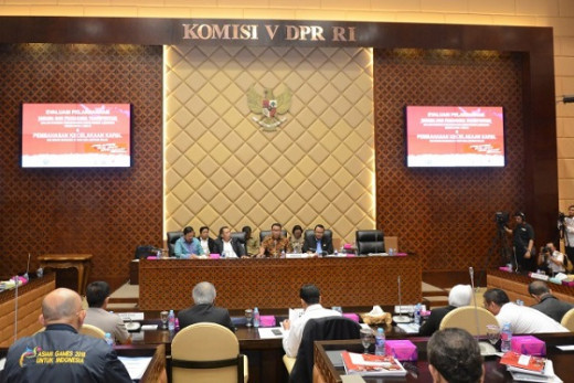 Delapan Fraksi di Komisi V DPR Siap Lanjutkan Revisi UU LLAJ