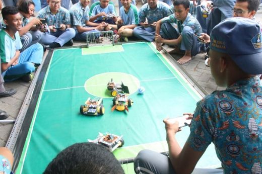 Soccer Cup Robot 2019 SMK KAL-1 Semarakkan HUT RI Ke-74