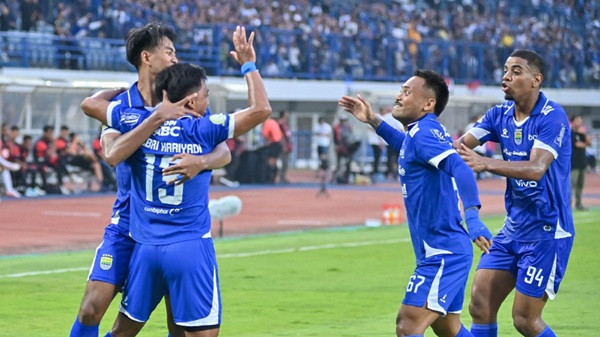 Bojan Hodak Berharap Hasil Maksimal Lawan Persijap Jepara