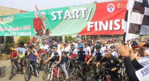 Ribuan Penggowes Padati Gedung Perundingan Linggarjati Ikuti Sepeda Nusantara