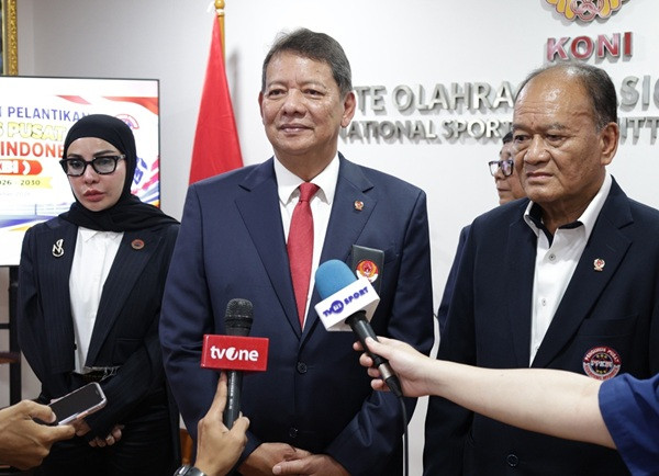 GoNews.co Bersama Sekjen KONI Pusat TB A