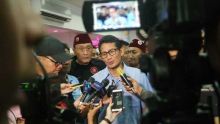Tak Datang ke Hotel Sultan, Sandiaga Nobar Debat Capres Bareng Warga Cibinong