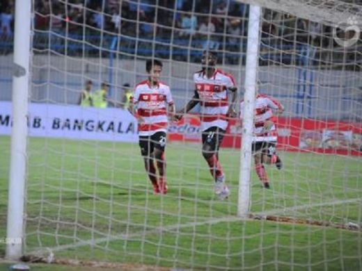 Madura United FC Kontrak Tiga Pemain Yang Lolos Trial